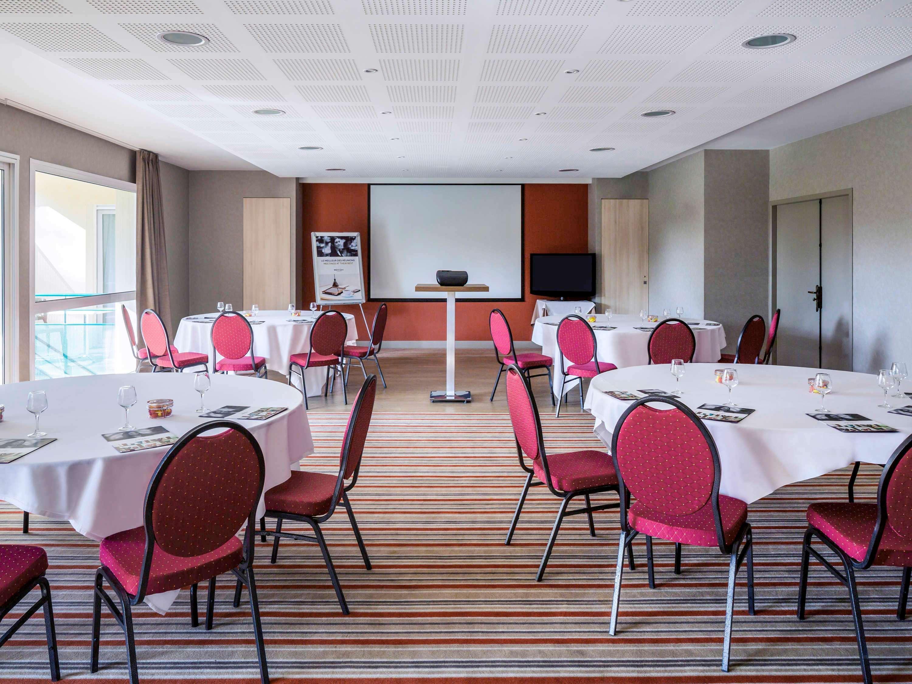 Mercure Castres L'Occitan Exteriör bild
