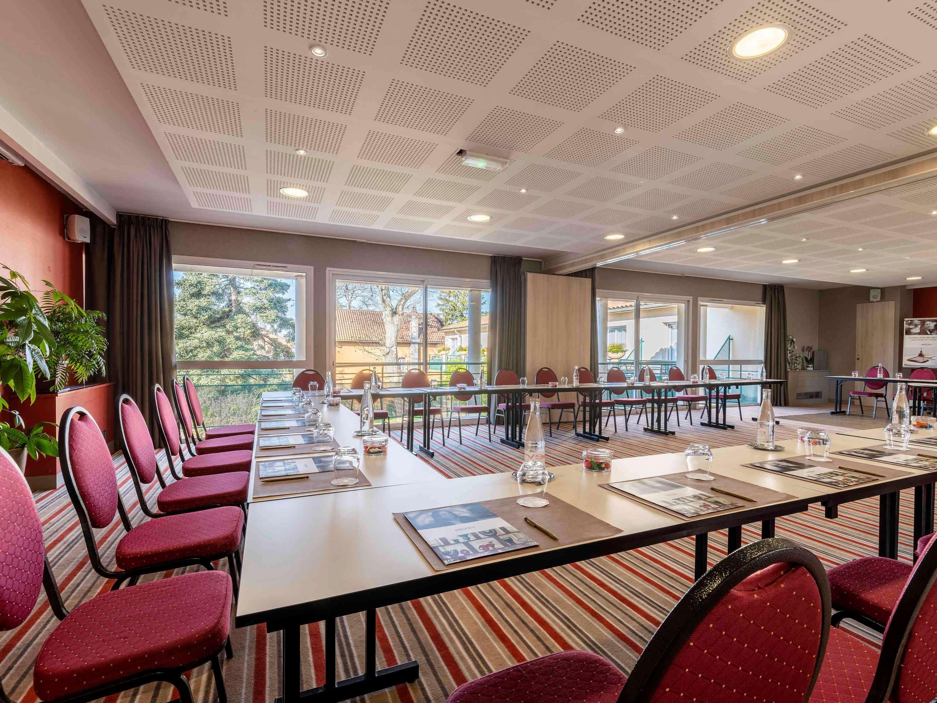 Mercure Castres L'Occitan Exteriör bild