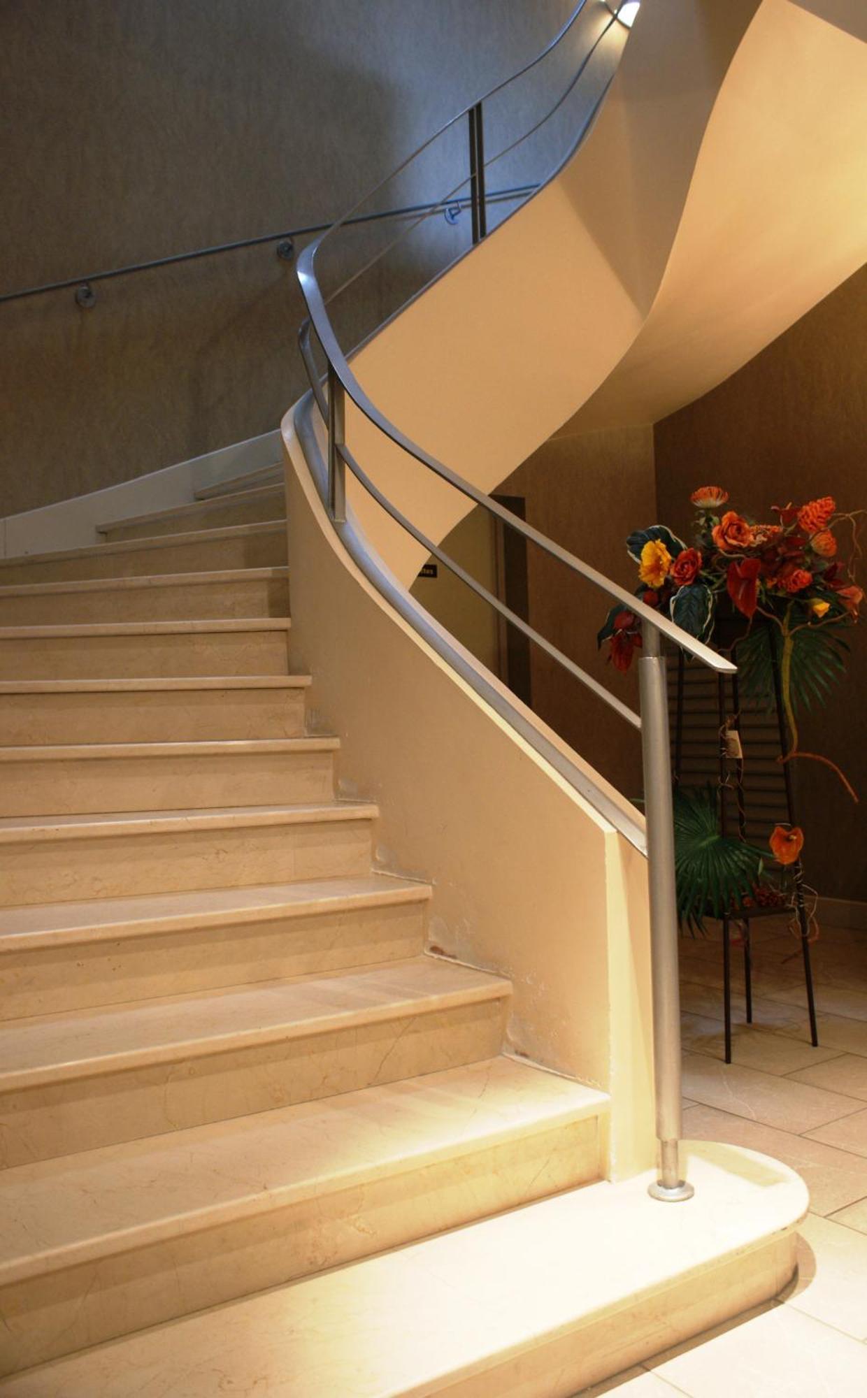 Mercure Castres L'Occitan Exteriör bild